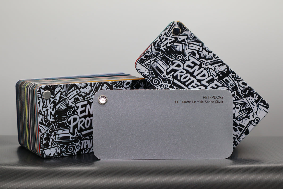 Matte Schwarz & Silber Wrapping Film