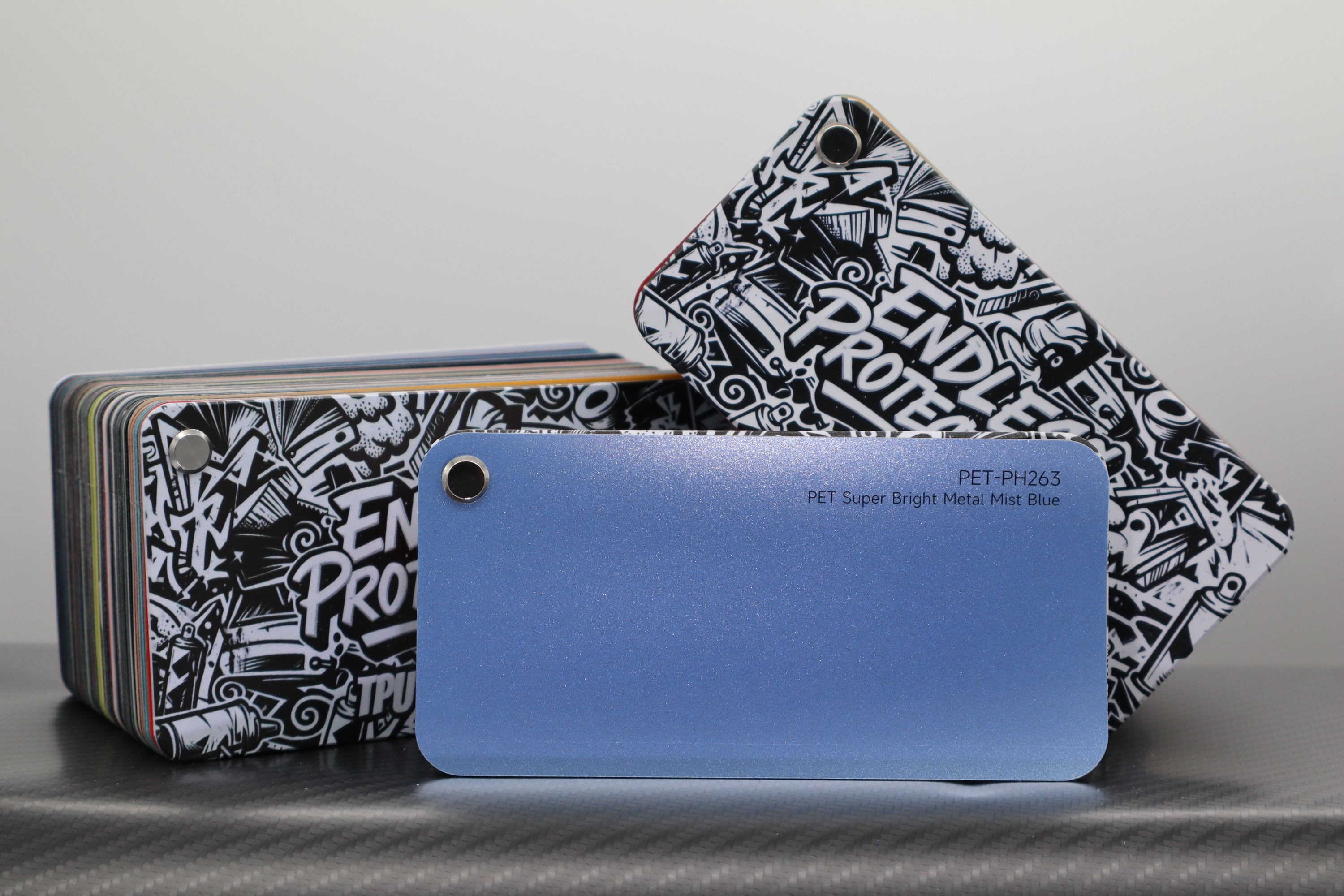 Metallic Hell-Blau Endless Wrapping Film