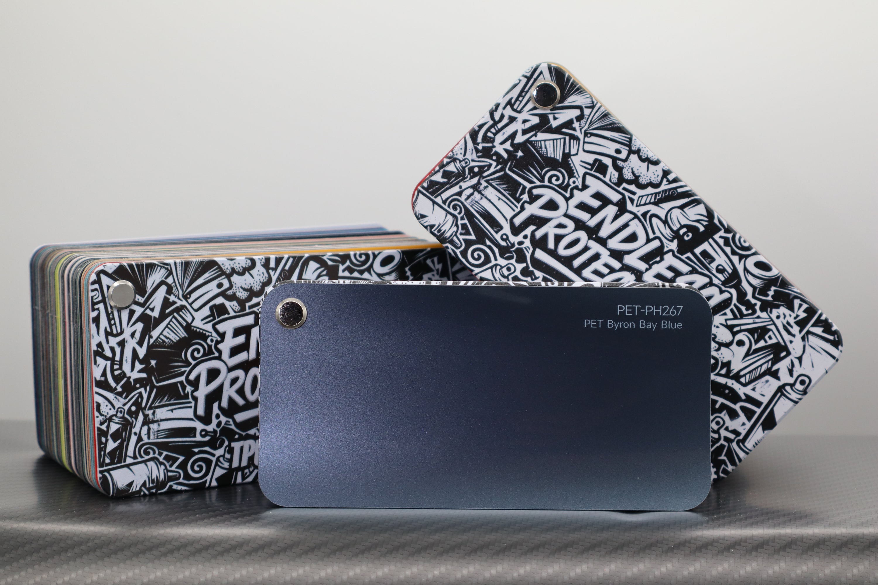 Metallic Hell-Blau Endless Wrapping Film